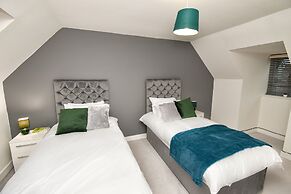 Foxley Place - MK City house