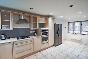 Foxley Place - MK City house