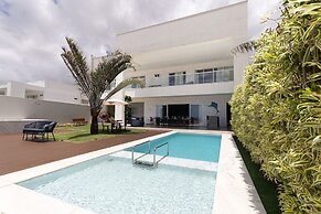 Casa luxuosa a beira mar de Jacumã RN