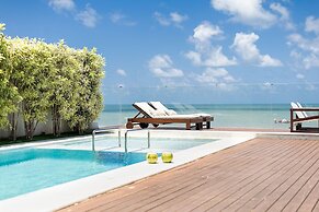 Casa luxuosa a beira mar de Jacumã RN