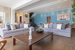 Casa luxuosa a beira mar de Jacumã RN