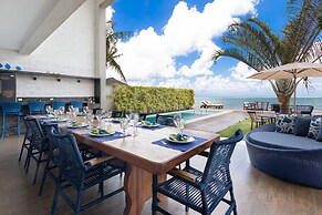 Casa luxuosa a beira mar de Jacumã RN