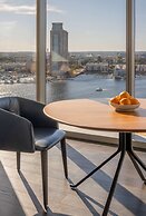 Hotel Canopy by Hilton Baltimore Harbor Point, Baltimore, United States ...