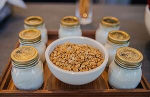 Canopy by Hilton Jersey City Arts District