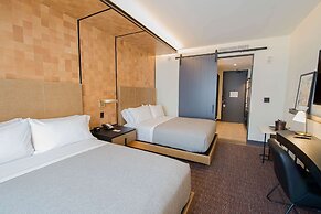 Canopy by Hilton Jersey City Arts District