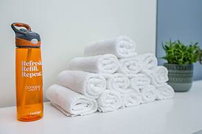 Canopy by Hilton Jersey City Arts District