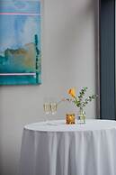 Canopy by Hilton Jersey City Arts District