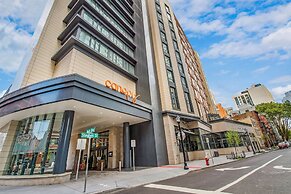 Canopy by Hilton Jersey City Arts District