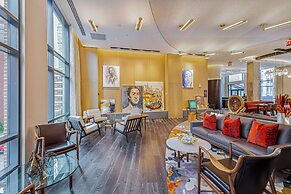 Canopy by Hilton Jersey City Arts District