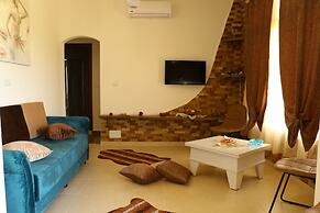 Double View Apartments