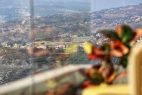 Double View Apartments