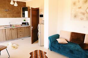 Double View Apartments