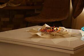 Double View Apartments