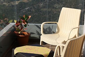 Double View Apartments