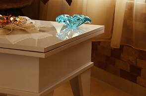 Double View Apartments