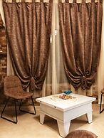 Double View Apartments