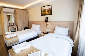 Royal Bosphorus Hotel