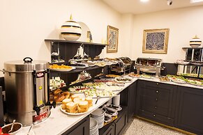 Royal Bosphorus Hotel