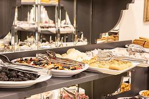 Royal Bosphorus Hotel