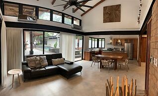 My Way Langosta Beach House