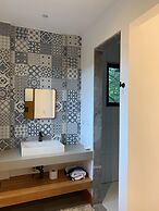 My Way Langosta Beach House