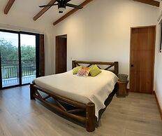 My Way Langosta Beach House