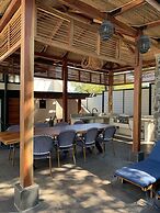 My Way Langosta Beach House