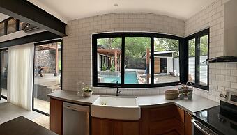 My Way Langosta Beach House