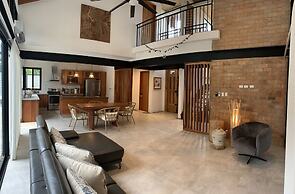 My Way Langosta Beach House