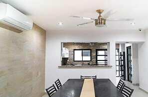 Econosuites Fundidora