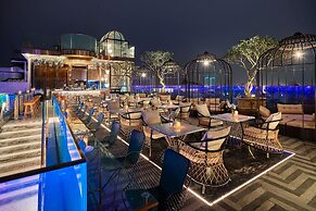 Peridot Grand Luxury Boutique Hotel