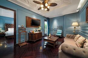 Peridot Grand Luxury Boutique Hotel