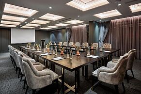 Peridot Grand Luxury Boutique Hotel