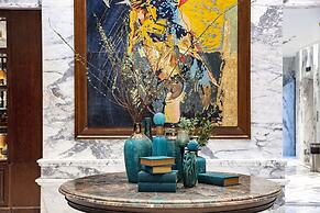 Peridot Grand Luxury Boutique Hotel