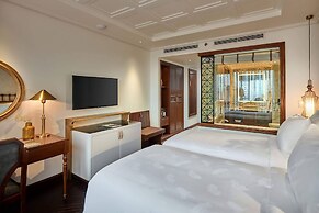 Peridot Grand Luxury Boutique Hotel