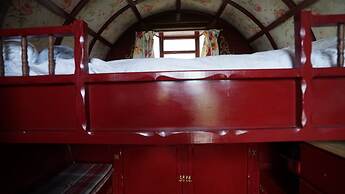 Jura @ Westcote Glamping