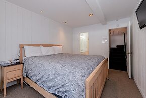 Chamonix #62 Bldg. D