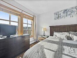 Inviting and Spacious Condo In The Heart of Center Village - PP416 by 