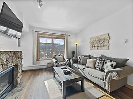 Inviting and Spacious Condo In The Heart of Center Village - PP416 by 