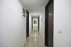 OYO 48664 White House