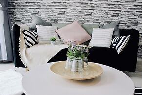 KLTS 5 Pax at Setapak Near KL City Central