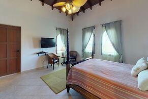 Condo Ouana