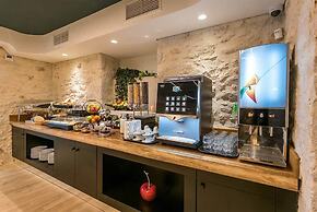 Artion City Boutique Hotel