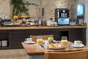 Artion City Boutique Hotel