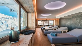 Sunny Valley Mountain Lodge