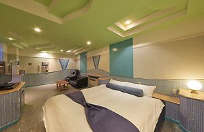 Nagano Coco Club - Adults Only