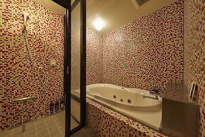 Nagano Coco Club - Adults Only