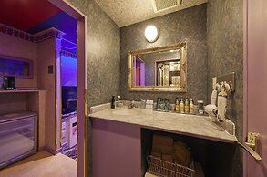 Nagano Coco Club - Adults Only