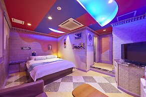 Nagano Coco Club - Adults Only