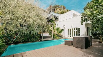 Casablanca Pool House